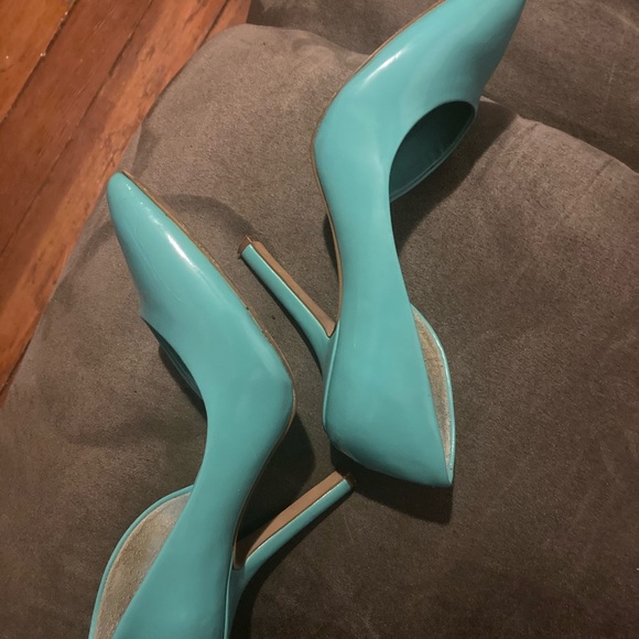 BCBG Paris Jade Mint heels - Picture 3 of 10